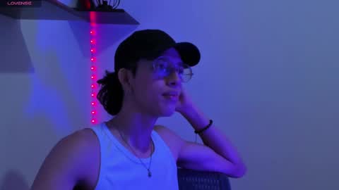 Snapshot of manu_vera8 chatting on February 18, 1:00 pm Manuel online show from February 18, 1:00 pm