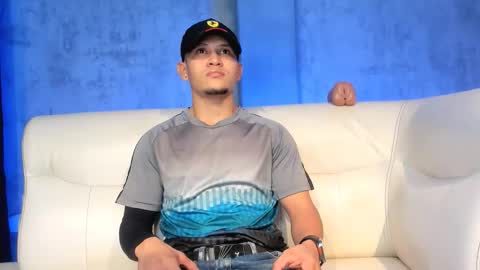 Snapshot of manuel_fpg chatting on September 29, 12:46 pm Manuel online show from September 29, 12:46 pm