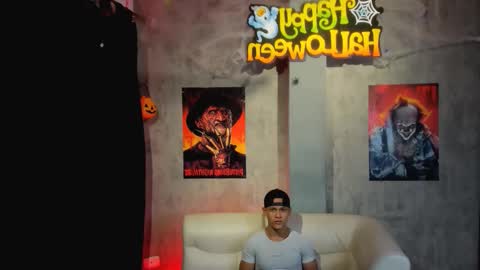 Snapshot of manuel_fpg chatting on October 13, 12:38 am Manuel online show from October 13, 12:38 am