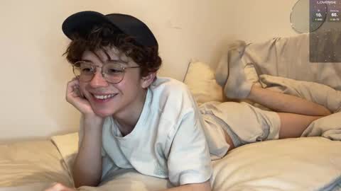 Maple online show from March 11, 11:15 pm