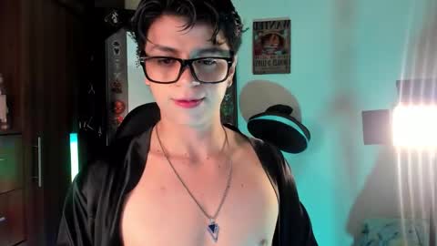 Snapshot of mar_alexis chatting on September 17, 12:22 am mar_alexis online show from September 17, 12:22 am