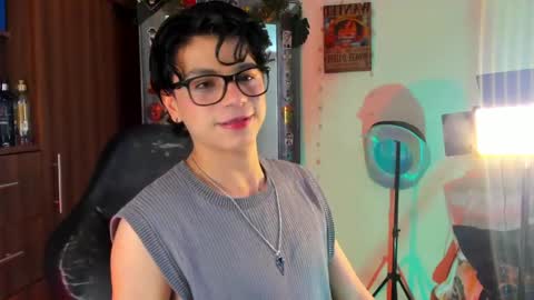 mar_alexis online show from April 24, 4:09 pm