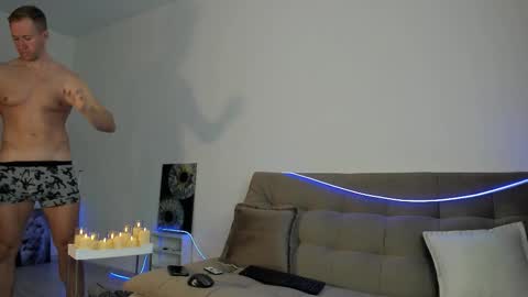 alex marvelxx online show from November 7, 7:45 am