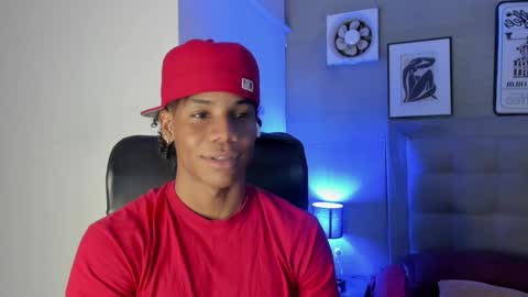 Snapshot of marcelo_dosantos77 chatting on February 5, 3:45 am MARCELO online show from February 5, 3:45 am