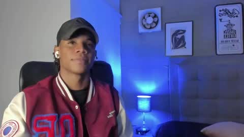 Snapshot of marcelo_dosantos77 chatting on January 26, 3:27 am MARCELO online show from January 26, 3:27 am