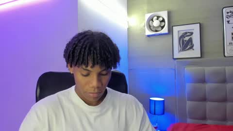 Snapshot of marcelo_dosantos77 chatting on January 22, 3:52 am MARCELO online show from January 22, 3:52 am
