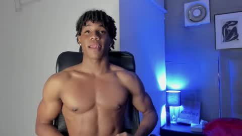 Snapshot of marcelo_dosantos77 chatting on January 14, 11:37 pm MARCELO online show from January 14, 11:37 pm