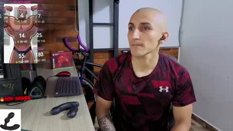 Marck  Independent model  online show from April 21, 2:51 am