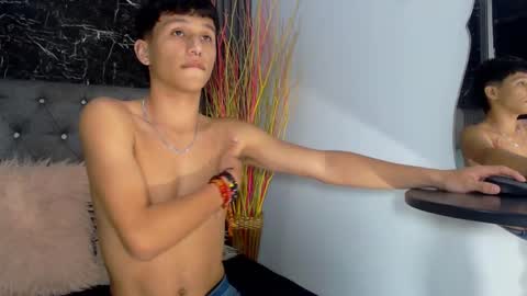 Snapshot of marckpassion chatting on February 18, 1:00 pm Marck online show from February 18, 1:00 pm