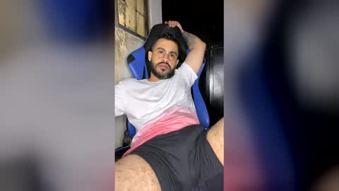 marco_aure online show from March 17, 6:49 am