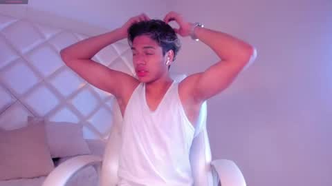 marco_deluxe online show from June 3, 11:45 am