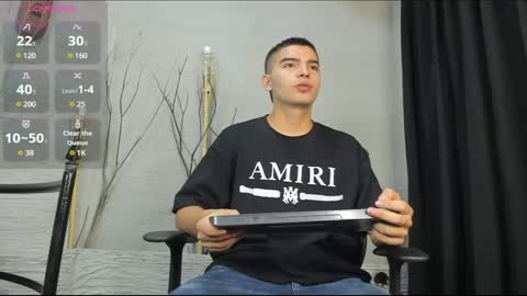 Snapshot of marcovitto chatting on January 6, 3:31 am marcovitto online show from January 6, 3:31 am