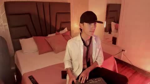 marcus_cartter online show from March 9, 1:05 pm