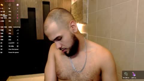 Snapshot of marcus_soler chatting on October 17, 8:24 pm marcus_soler online show from October 17, 8:24 pm