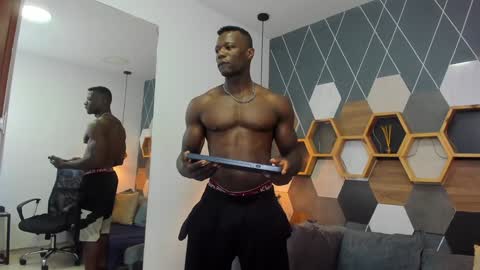 Snapshot of marcusblack_ chatting on December 31, 12:04 pm Marcusssss online show from December 31, 12:04 pm