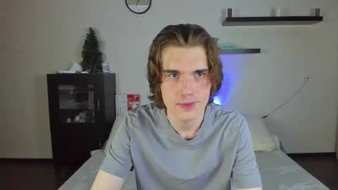 Marcus Jones online show from December 14, 10:50 pm