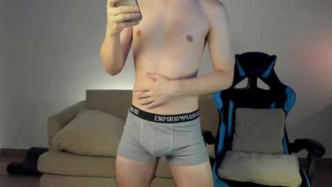 Snapshot of marcussmit chatting on February 9, 8:56 pm Marcus online show from February 9, 8:56 pm