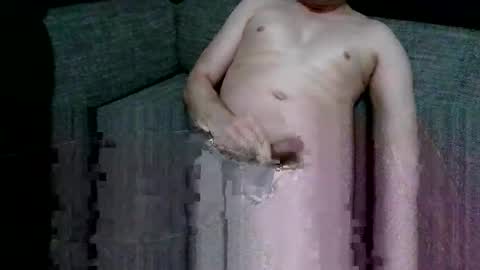 Snapshot of marekx_x chatting on December 23, 12:25 am JustWatchMe online show from December 23, 12:25 am