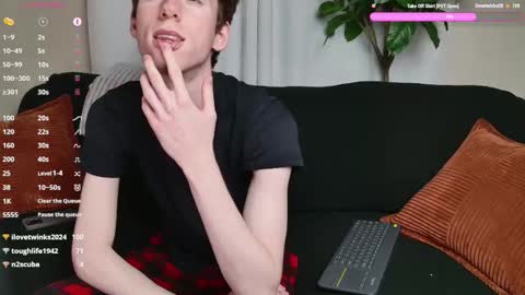 Mark online show from October 25, 2:02 am