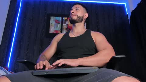 Mark Buffet  online show from December 6, 2:28 pm