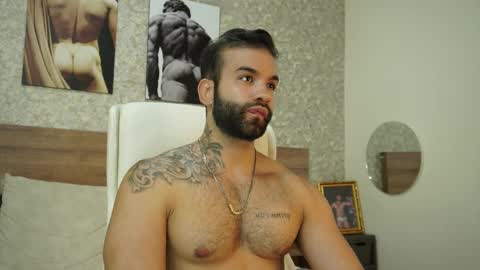 Snapshot of mark_hazze chatting on March 2, 11:50 pm Mark online show from March 2, 11:50 pm