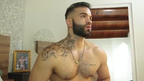 Snapshot of mark_hazze chatting on March 8, 12:42 am Mark online show from March 8, 12:42 am