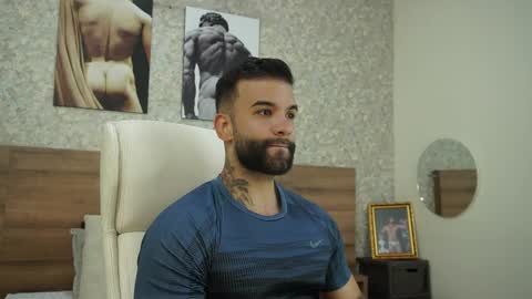 Snapshot of mark_hazze chatting on January 14, 11:16 pm Mark online show from January 14, 11:16 pm