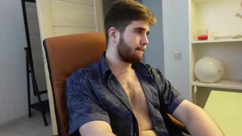 MARK MAXIM online show from October 20, 1:48 pm