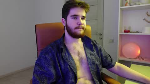 MARK MAXIM online show from November 15, 1:57 pm