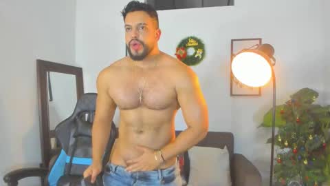 mark_x23 online show from December 19, 1:57 am