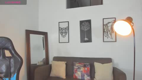 mark_x23 online show from November 27, 11:41 pm