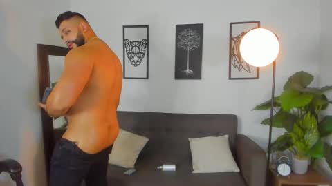 mark_x23 online show from January 17, 2:14 am