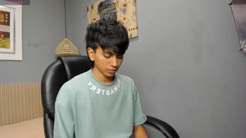 markbowie online show from April 22, 12:54 pm