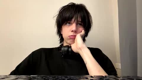 Mark online show from March 30, 2:12 am