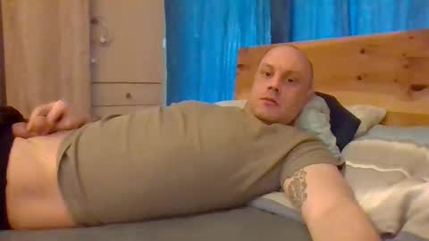 markus_7 online show from April 21, 3:51 pm