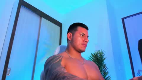 Snapshot of markus_blass chatting on February 27, 10:31 pm markus... Y online show from February 27, 10:31 pm
