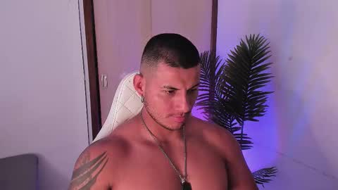 Snapshot of markus_blass chatting on September 19, 9:25 pm markus... Y online show from September 19, 9:25 pm