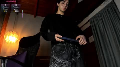 markuss___ online show from March 14, 7:37 am