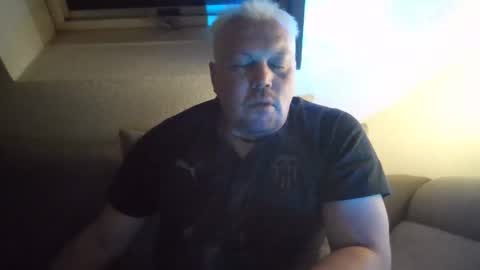 mars0481 online show from April 22, 8:35 pm