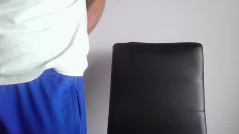 Snapshot of marsupilami_82_ chatting on January 8, 9:10 am marsupilami_82_ online show from January 8, 9:10 am