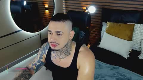 ONLYFANS Sotoandres   modelo independiente online show from February 1, 1:48 am