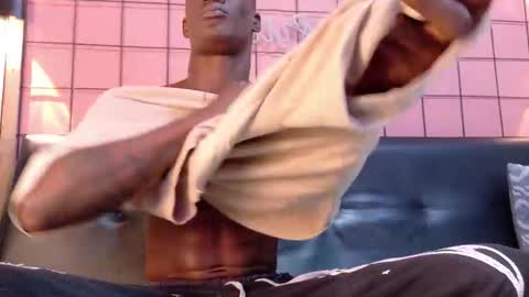 Martin online show from February 12, 1:22 am