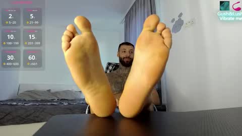 masculineguy69 online show from October 20, 8:07 am