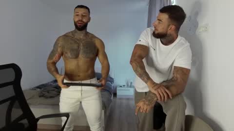 Snapshot of masculineguy69 chatting on October 14, 7:26 am masculineguy69 online show from October 14, 7:26 am