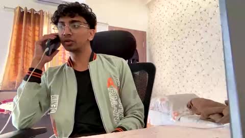 maskboyz2003 online show from December 3, 3:23 am