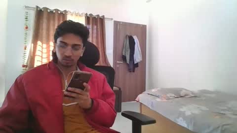 maskboyz2003 online show from January 29, 4:26 am