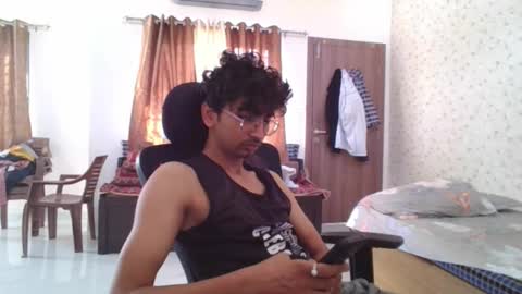 Mask Boy online show from October 6, 3:55 am