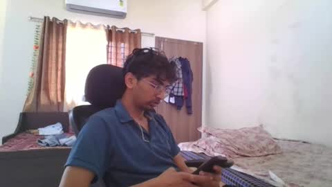 Mask Boy online show from September 17, 4:35 am