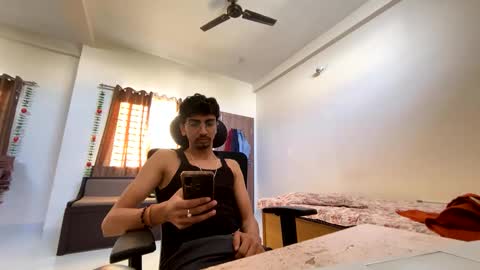 Mask Boy online show from February 26, 2:37 am