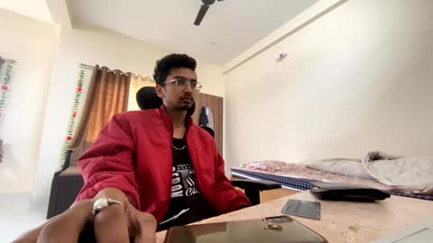 Mask Boy online show from December 24, 4:22 am